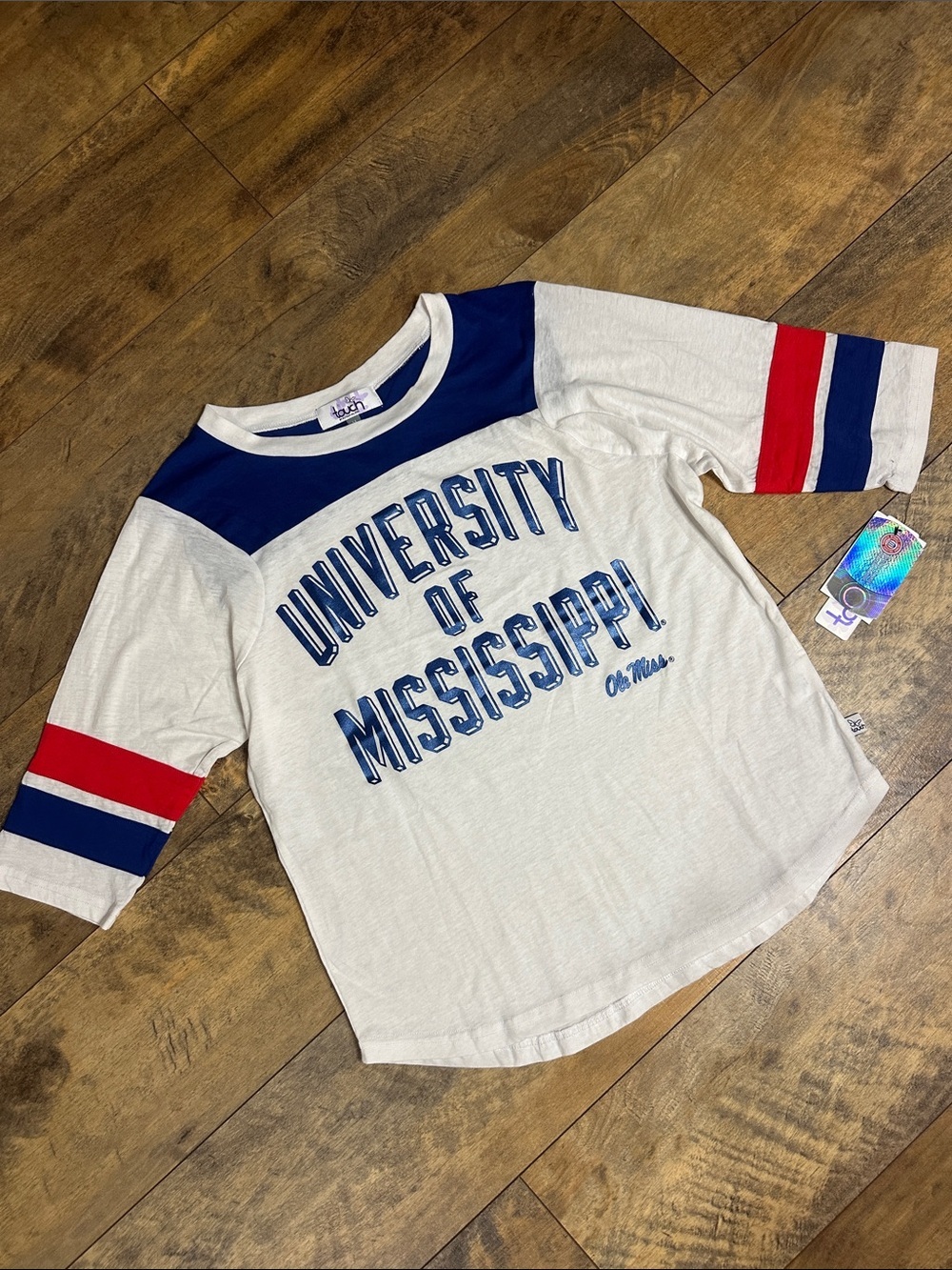 TOUCH University of Mississippi Ole Miss Red White & Blue Raglan Tee, Size M NWT